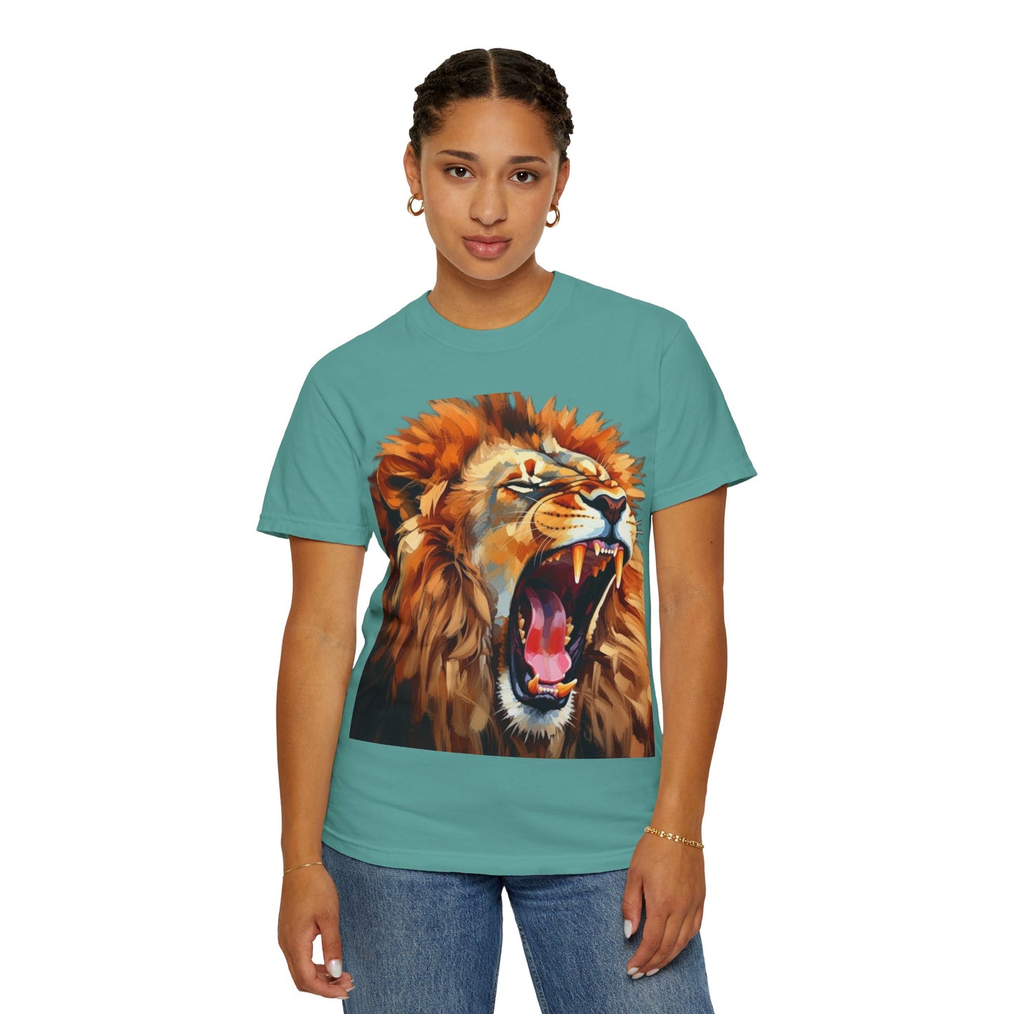 Roaring Lion T-Shirt Bold Wildlife Graphic Tee