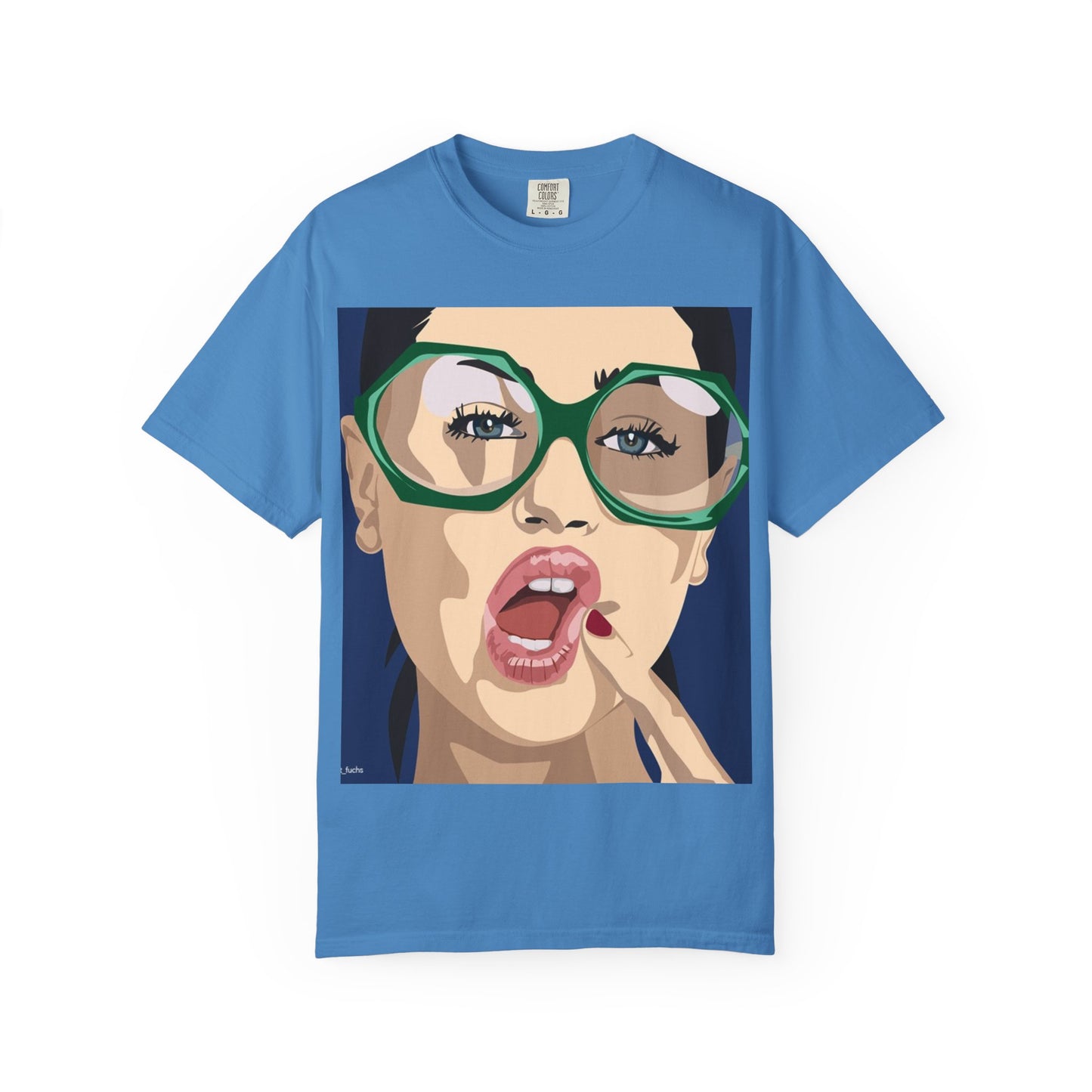 Pop Art Woman Graphic T‑Shirt — Retro Chic Green Glasses Design